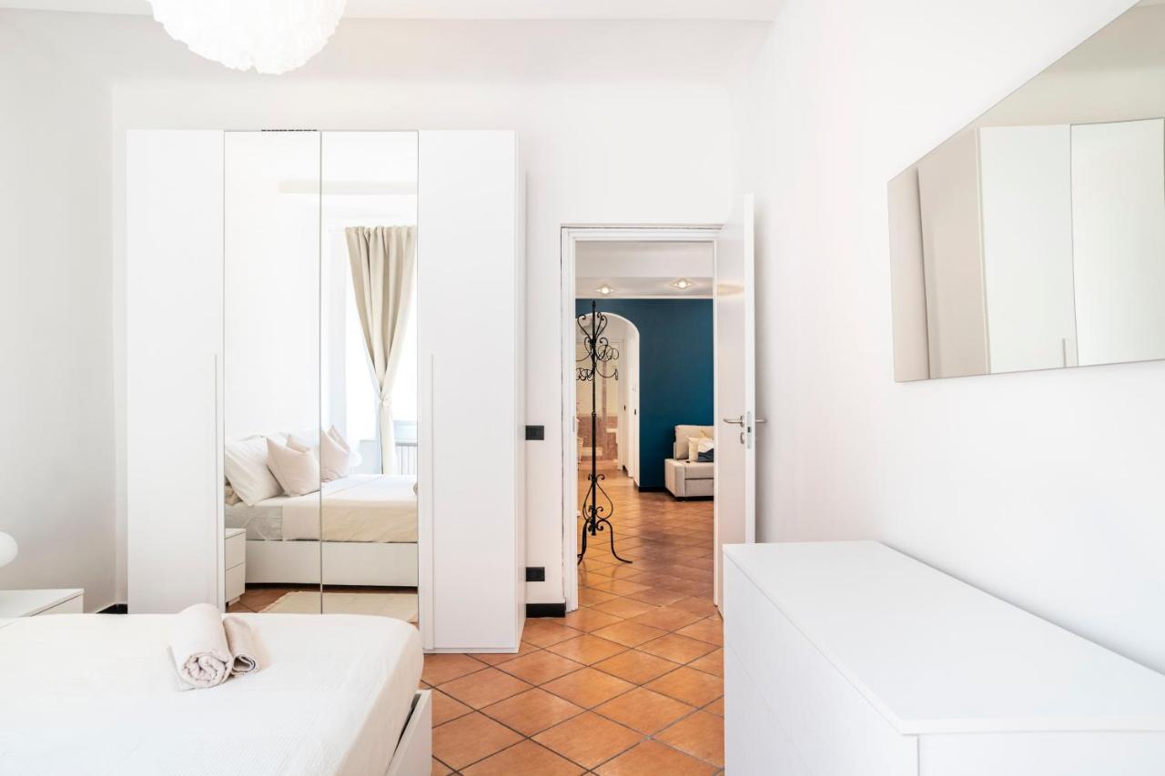 Modern In The Heart Of The Center Apartment *